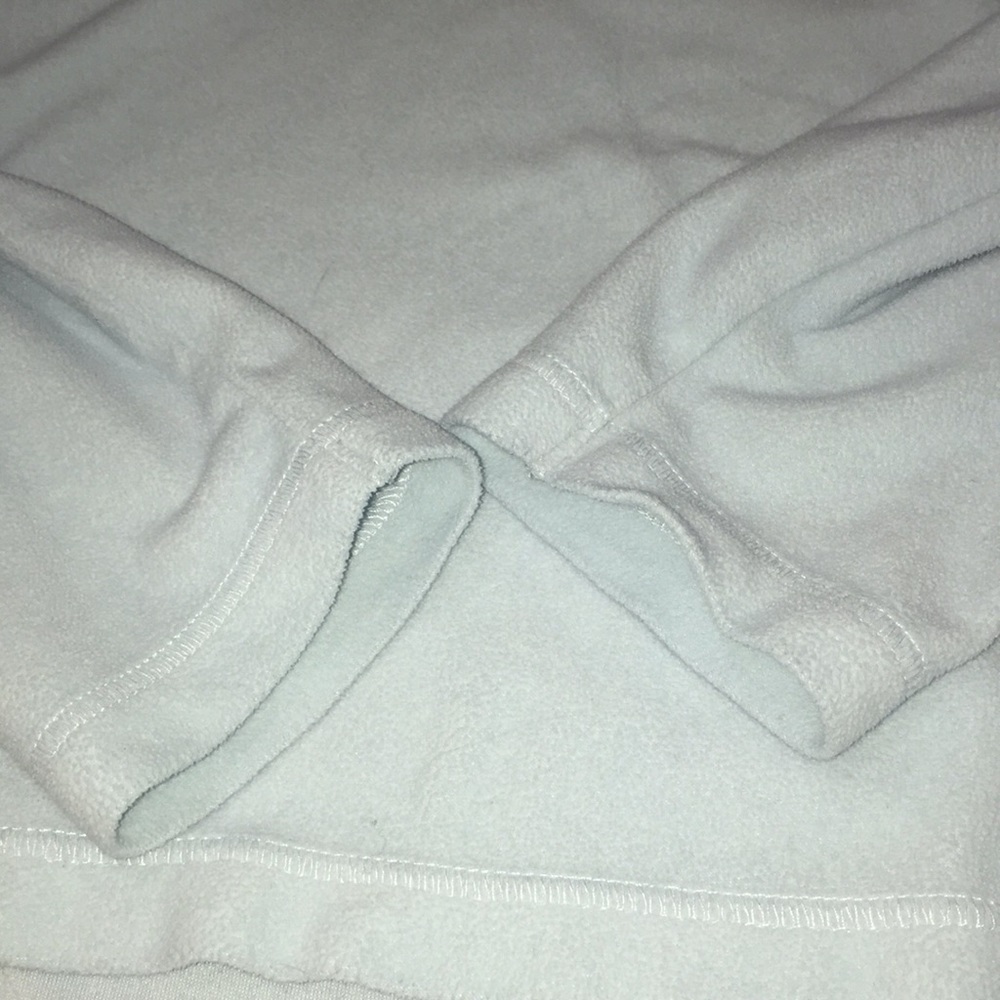 Columbia Pullover - Picture 3 of 6
